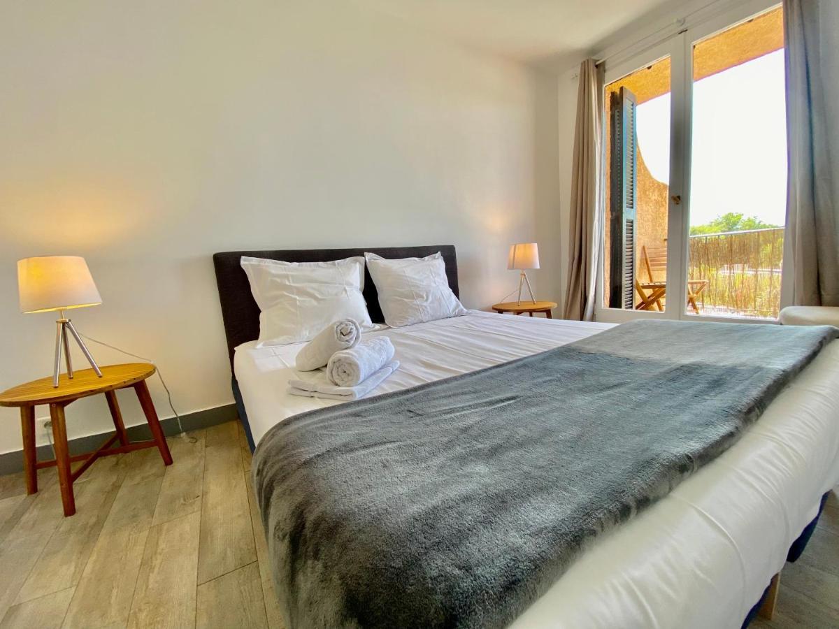 Marinesappartement-2Min Plage, Acces Direct Port Cogolin Exterior photo